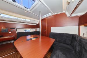 Hanse 388