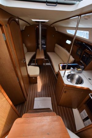 Sun Odyssey 32i