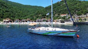 Bavaria 44