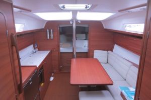 Dufour 382