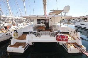 Lucia 40
