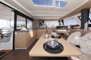 Lucia 40