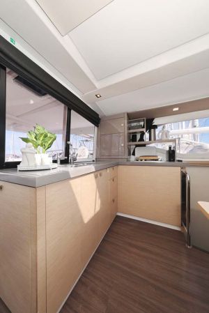 Lucia 40