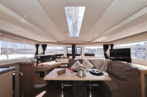 Lucia 40