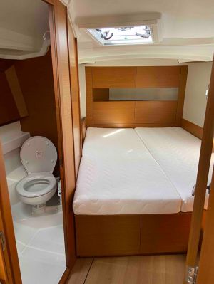 Sun Odyssey 410