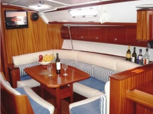 Bavaria 38