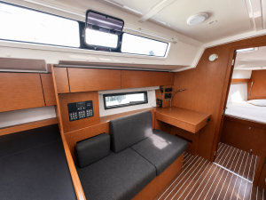 Bavaria C42