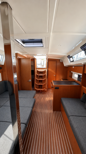 Bavaria C42