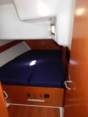Cyclades 50.5