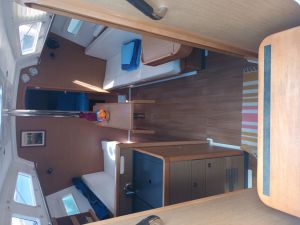 Sun Odyssey 319