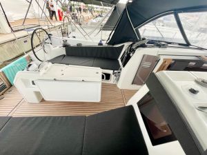 Sun Odyssey 410